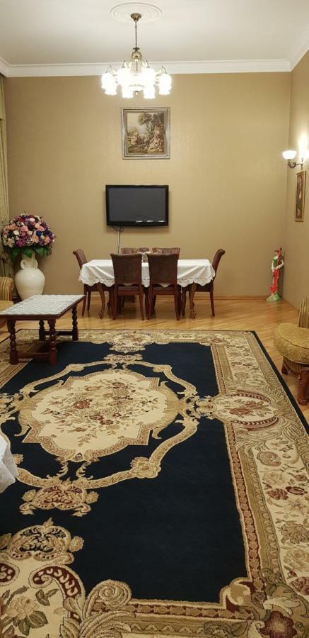 Gulluoglu Royal Suite Luxury Apartment Baku Exterior photo